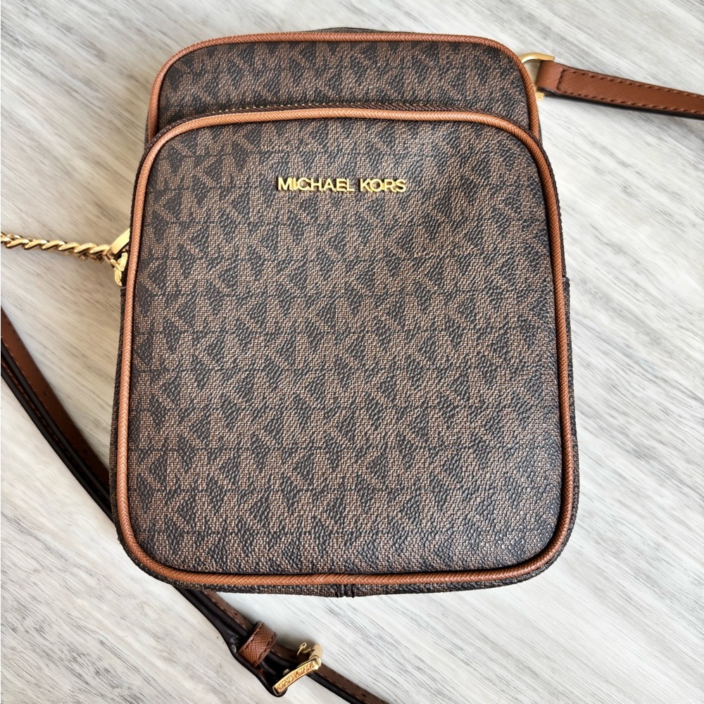 Michael Kors Crossbody Bag